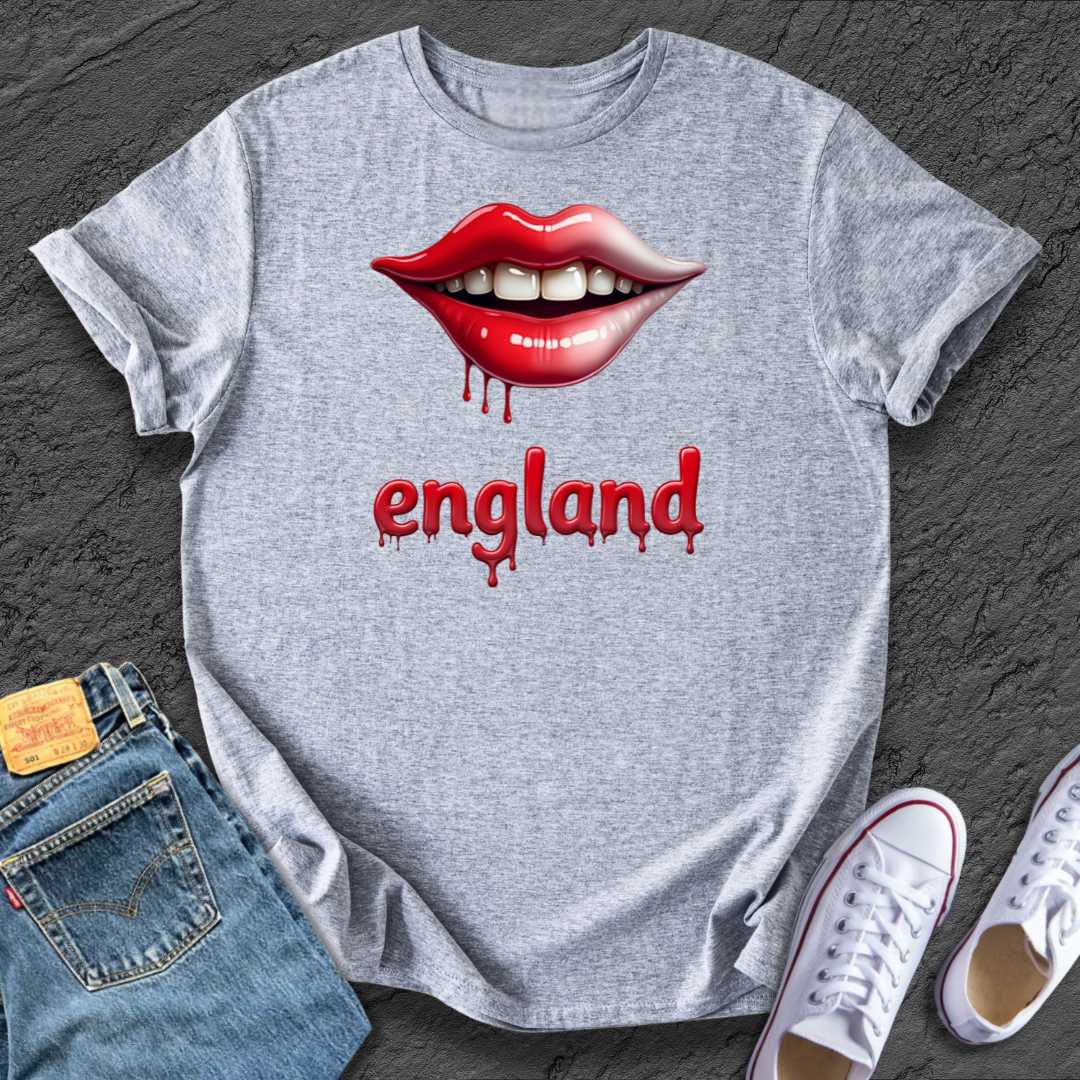 Edgy England Lips Tee